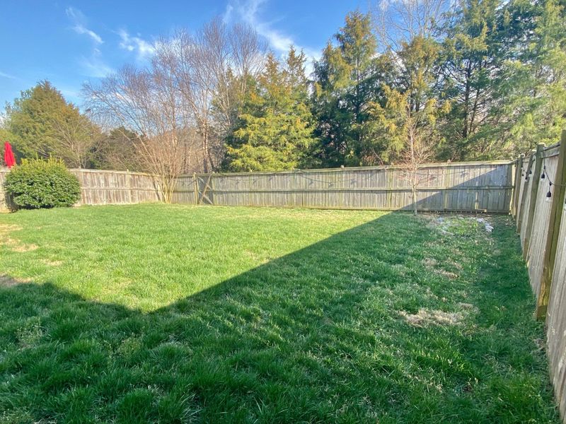 908 Legacy Park Rd, Mount Juliet, TN 37122