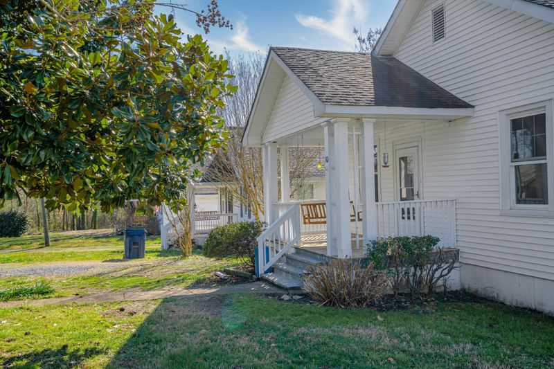 10 E 10th St, Chickamauga, GA 30707