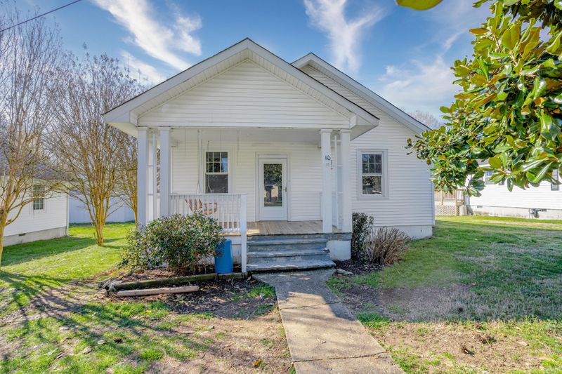 10 E 10th St, Chickamauga, GA 30707