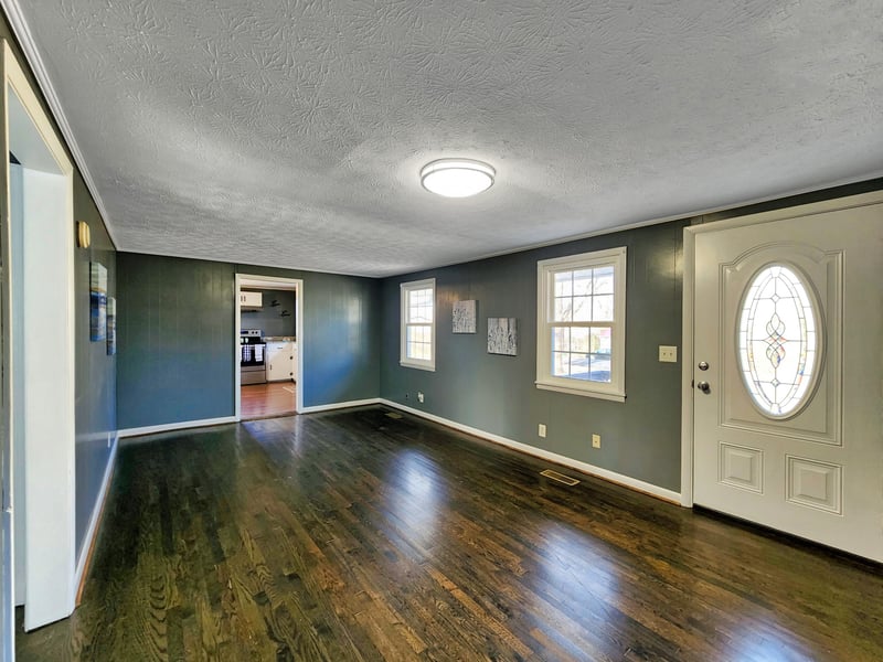 1619 Hill St, White Bluff, TN 37187
