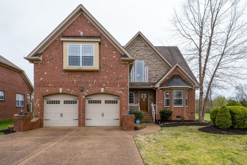 1000 Stonehollow Way, Mount Juliet, TN 37122