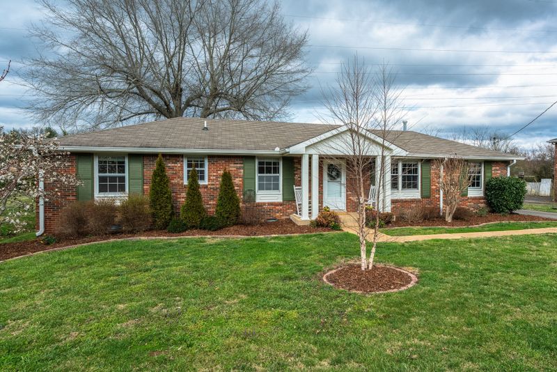 738 Harpeth Pkwy W, Nashville, TN 37221