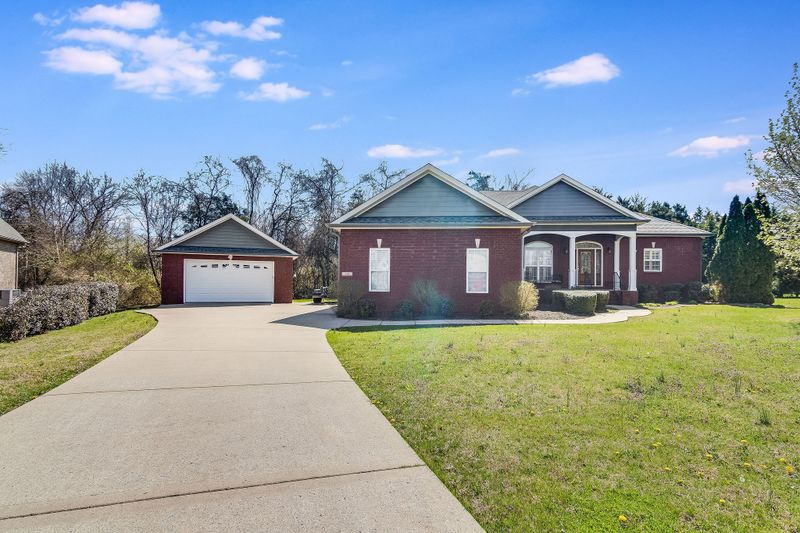 110 Peters Ct, Murfreesboro, TN 37128