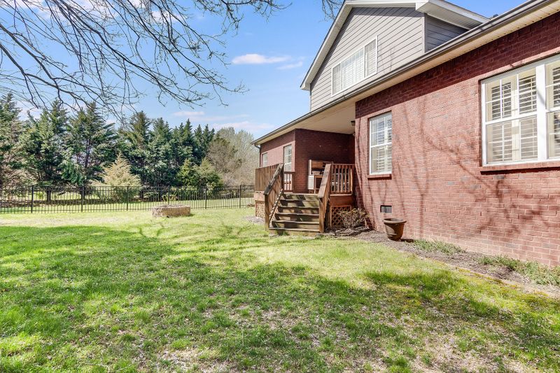 110 Peters Ct, Murfreesboro, TN 37128