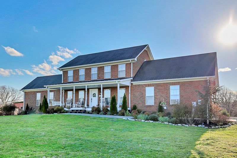 1222 Harsh Ln, Castalian Springs, TN 37031