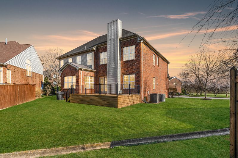 2004 Baxter Ln, Franklin, TN 37069