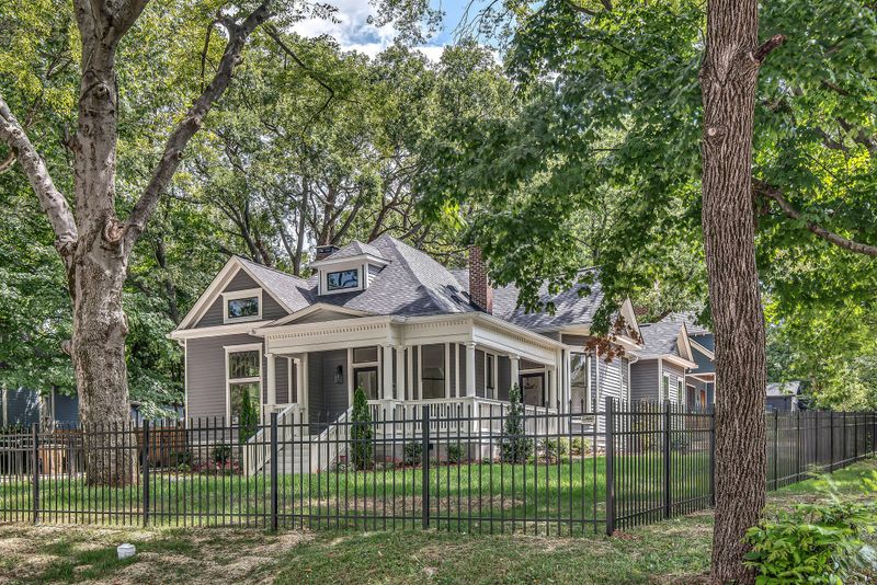 1101 Porter Rd, Nashville, TN 37206