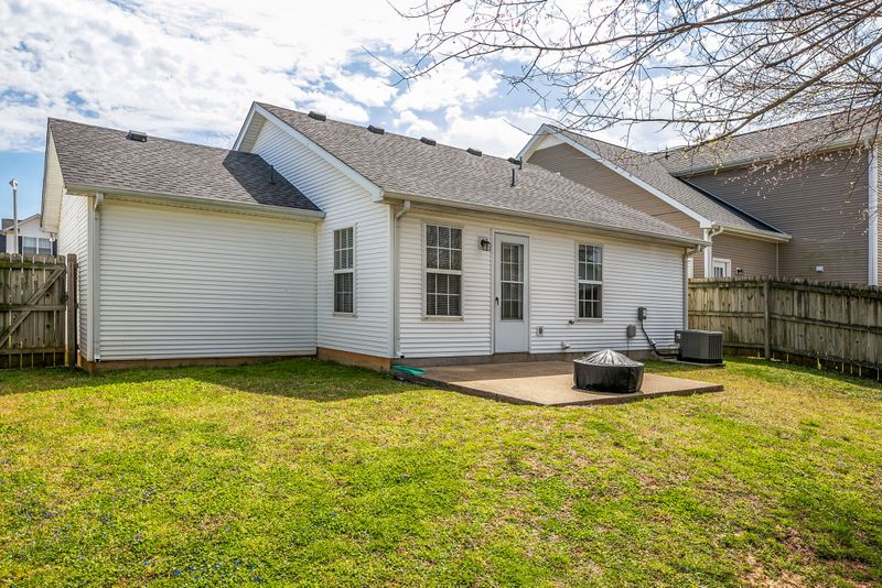2750 Pepperdine Dr, Murfreesboro, TN 37128