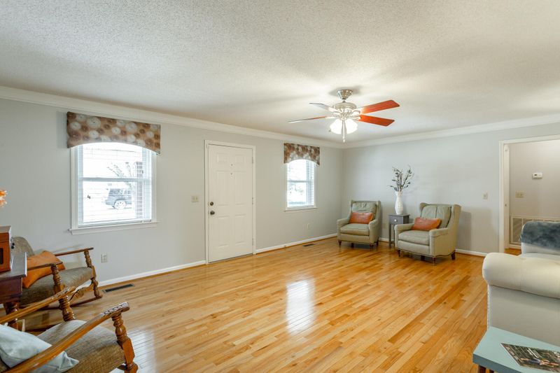 113 Chris Ln, Chickamauga, GA 30707