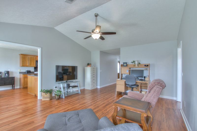 1941 Portway Rd, Spring Hill, TN 37174