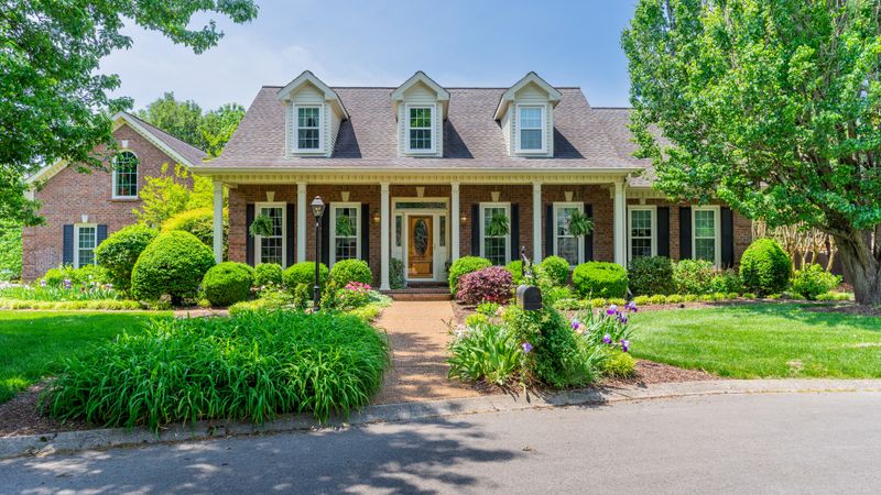 1300 Charing Cross Cir, Franklin, TN 37064