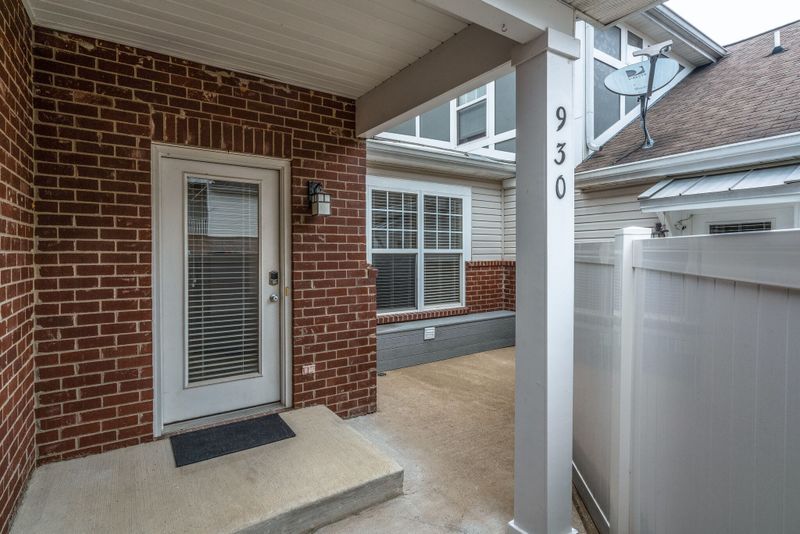 930 Bracken Trl, Nashville, TN 37214