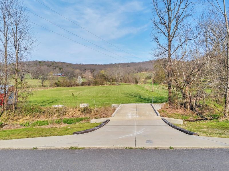 7 Patton Hollow Rd, Watertown, TN 37184