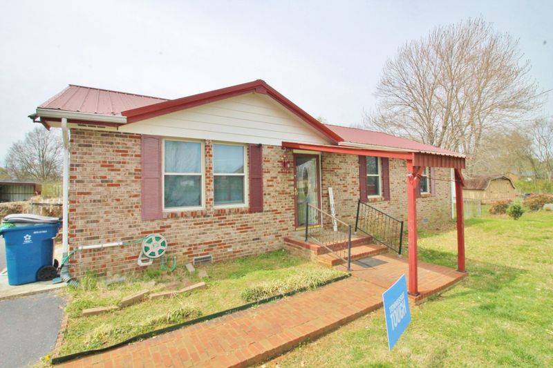 7831 Clearwater Ct, Murfreesboro, TN 37129