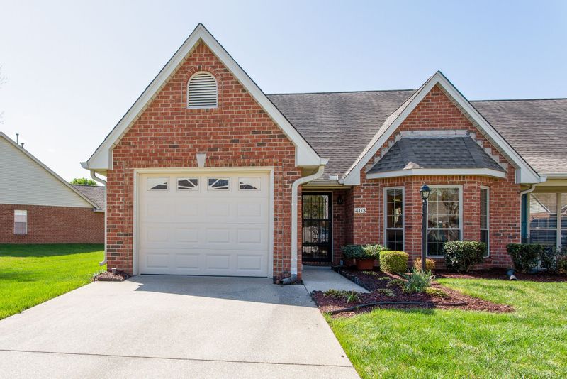 403 Biltmore Cir, Murfreesboro, TN 37128