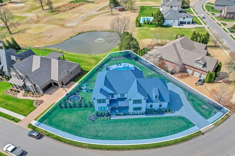 1456 Boardwalk Pl, Gallatin, TN 37066