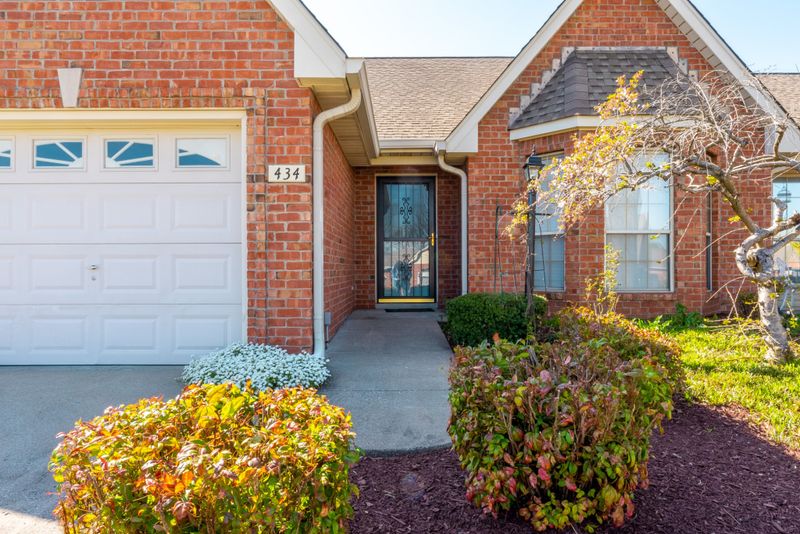 434 Biltmore Cir, Murfreesboro, TN 37128