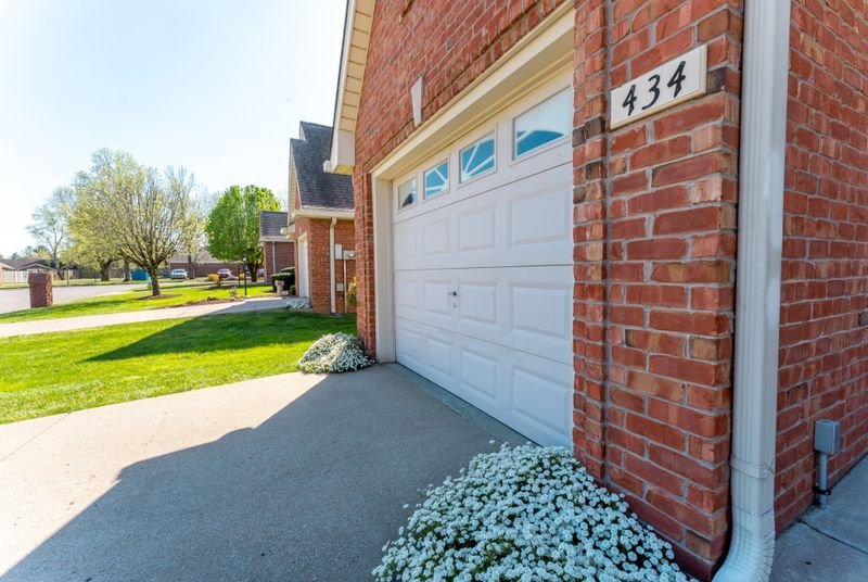 434 Biltmore Cir, Murfreesboro, TN 37128