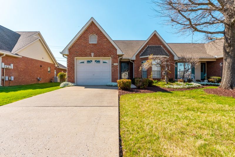 434 Biltmore Cir, Murfreesboro, TN 37128