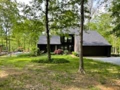 555 Dogwood Way, Burns, TN 37029