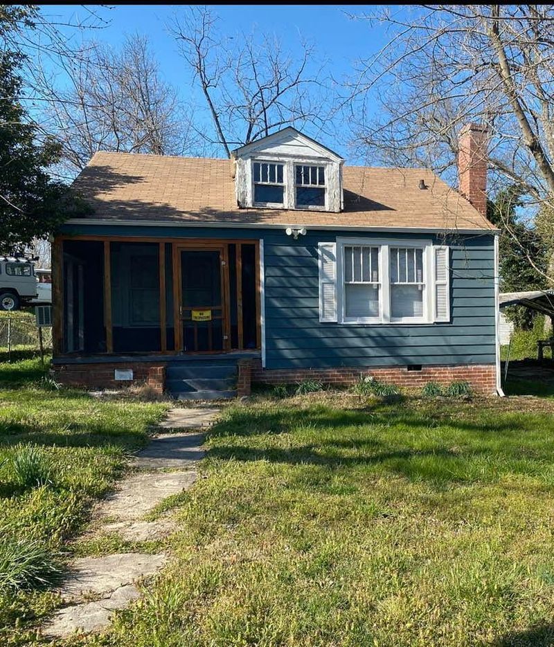 111 Alpine Dr, Rossville, GA 30741