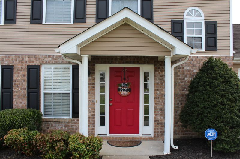 105 Cataract Dr, Murfreesboro, TN 37129