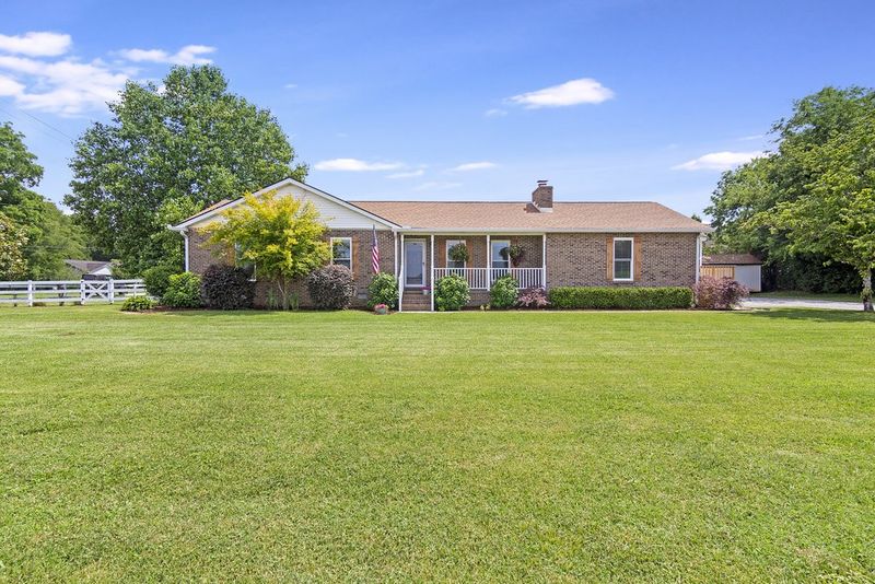 8221 Franklin Rd, Murfreesboro, TN 37128