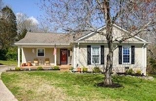 720 Eugenia Ct, Mount Juliet, TN 37122