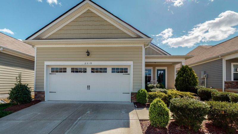 2519 Walpole Ln, Columbia, TN 38401