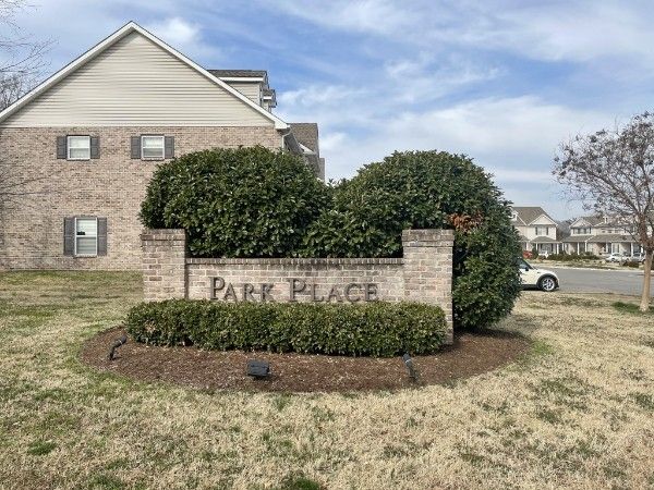 145 Avalon Dr #145, Kingston Springs, TN 37082