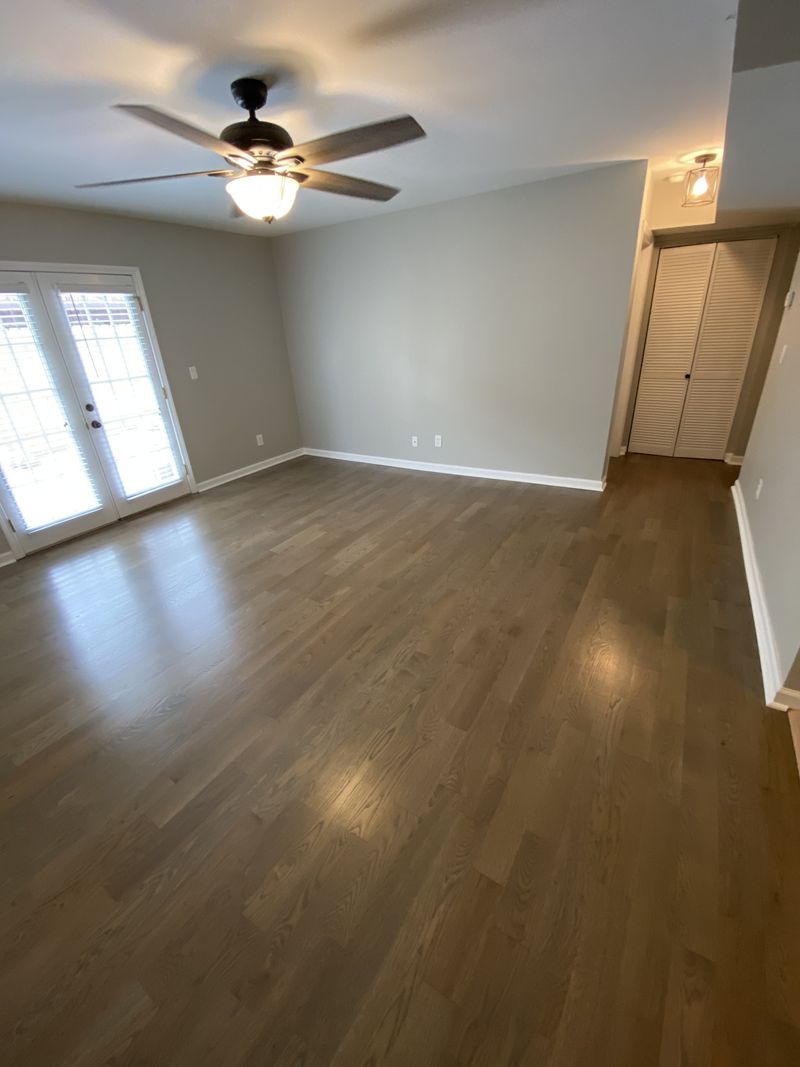 500 Paragon Mills Rd #N10, Nashville, TN 37211