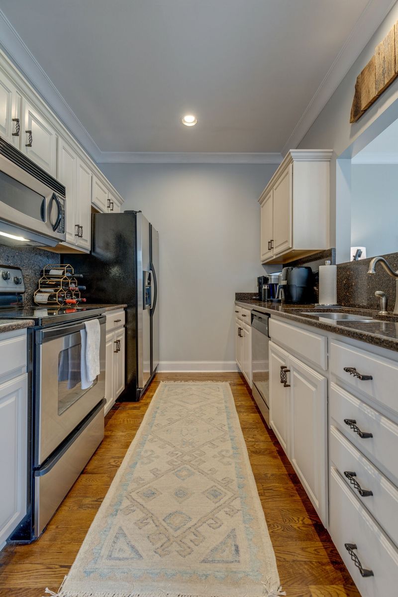 3308B Elkins Ave, Nashville, TN 37209