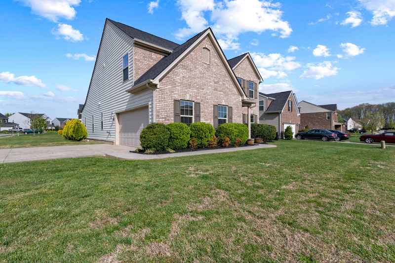 1030 New Eanes Dr, Murfreesboro, TN 37128