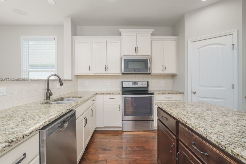 3446 Hyde Ct, Murfreesboro, TN 37128