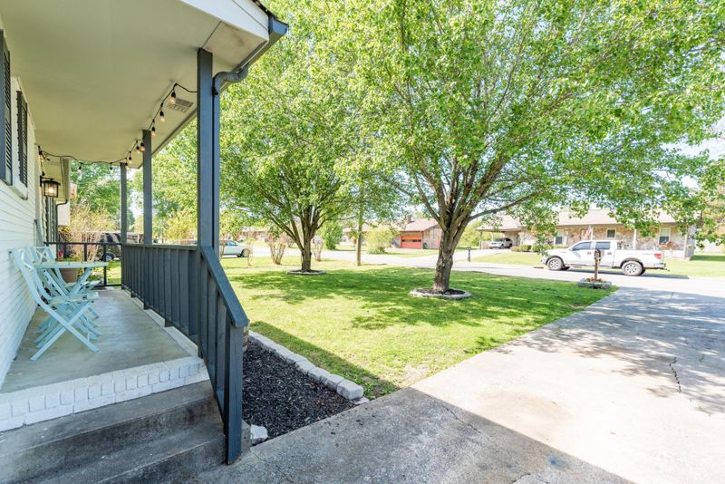 1715 Cannon Dr, Fort Oglethorpe, GA 30742