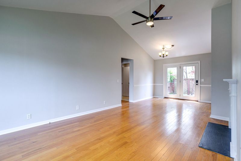 508 Spring Garden Ct, Antioch, TN 37013