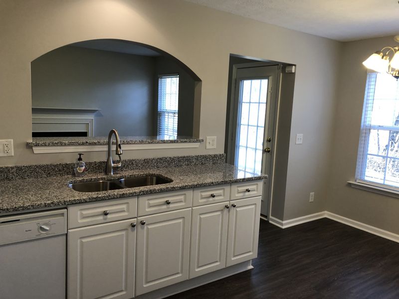 5829 St Charles Pl, Mount Juliet, TN 37122