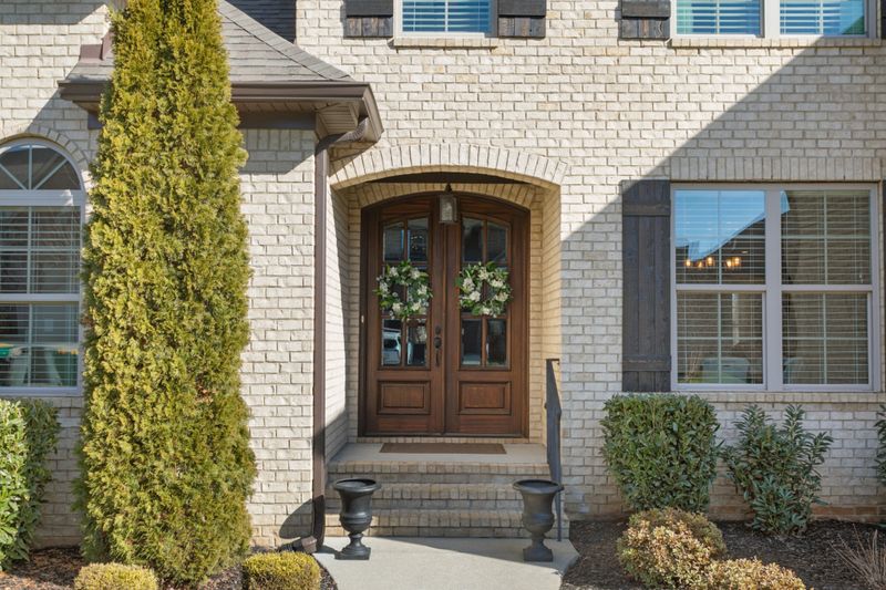 7029 Salmon Rn, Spring Hill, TN 37174