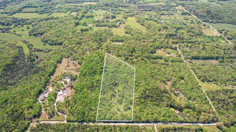 8569 Taliaferro Rd, Eagleville, TN 37060