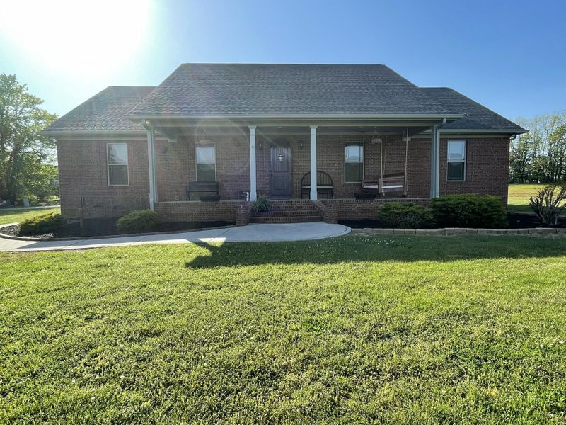 3683 Colbert Hollow Rd, Rock Spring, GA 30739