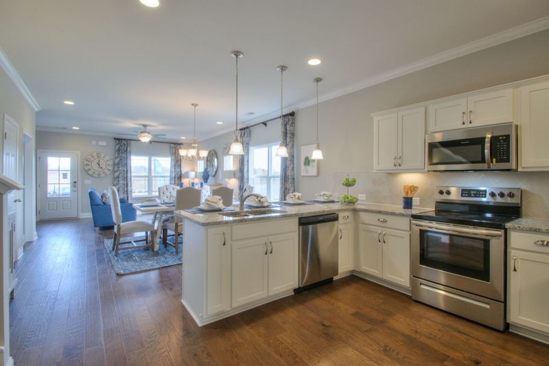333 Triple Crown Cir, Gallatin, TN 37066