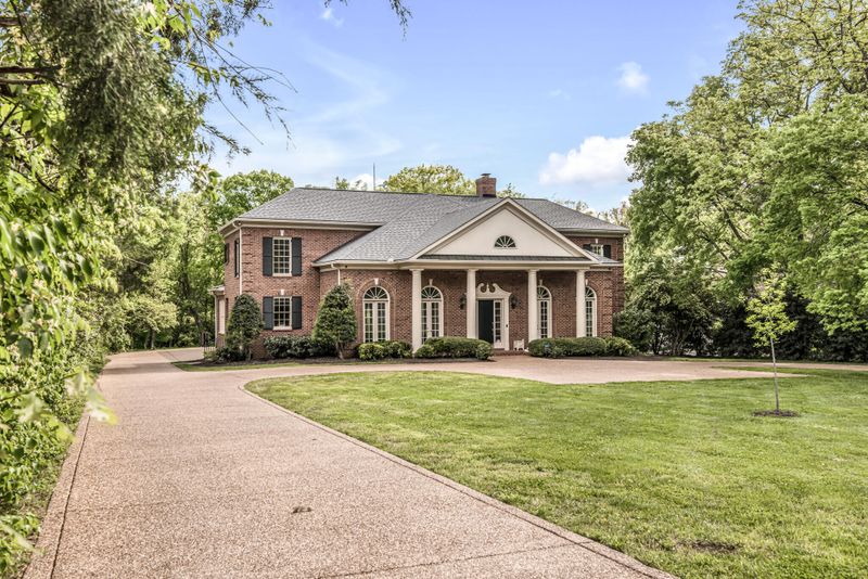 3705 Trimble Rd, Nashville, TN 37215