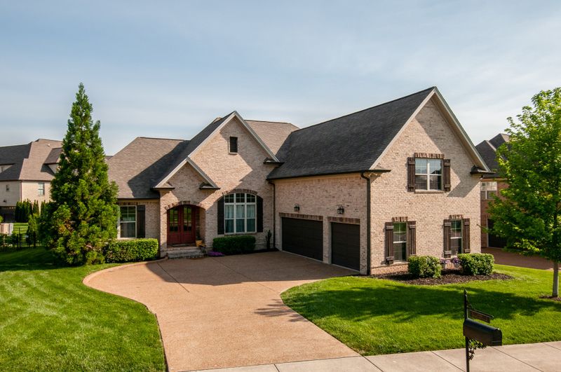 3006 Brisbane Ct, Spring Hill, TN 37174