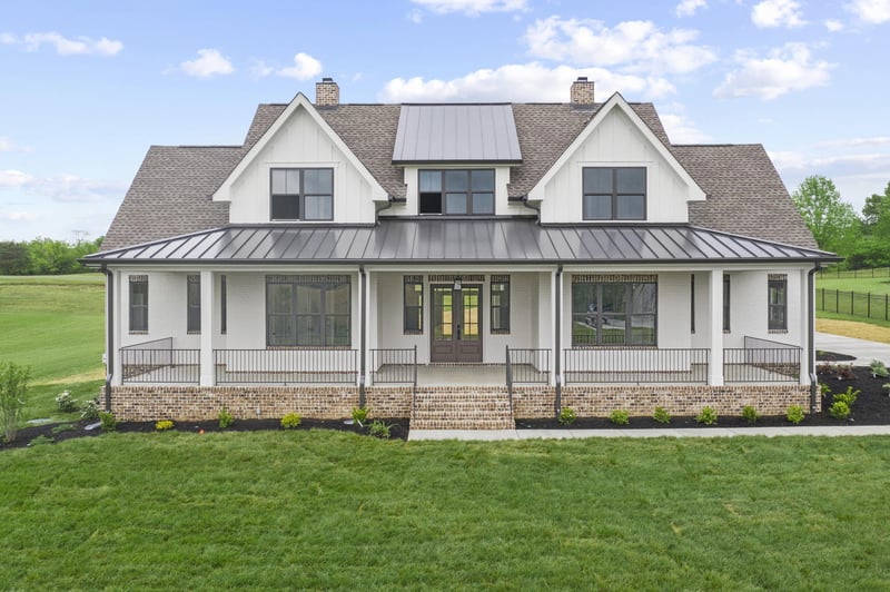 4215 Ironwood Dr, Greenbrier, TN 37073