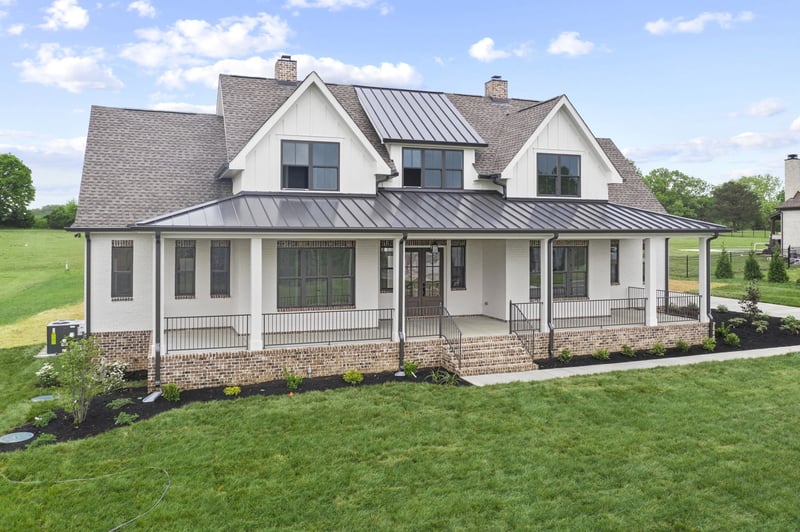 4215 Ironwood Dr, Greenbrier, TN 37073