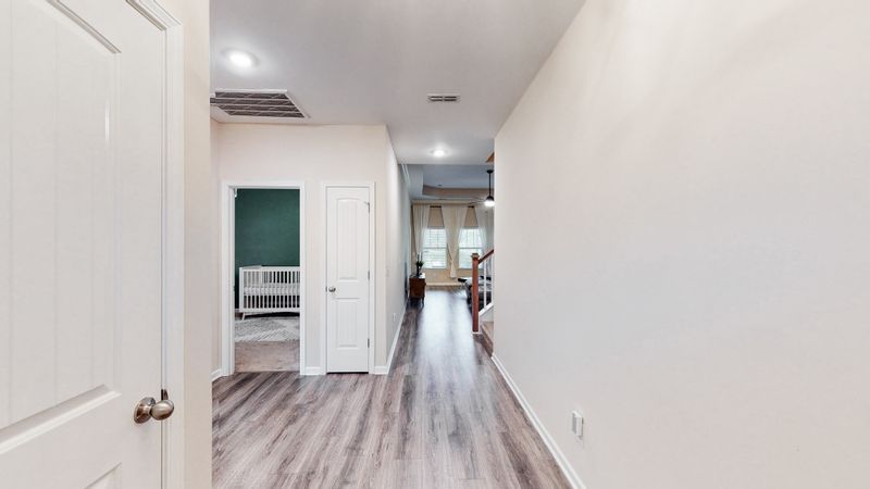 1146 Cotillion Dr, Murfreesboro, TN 37128