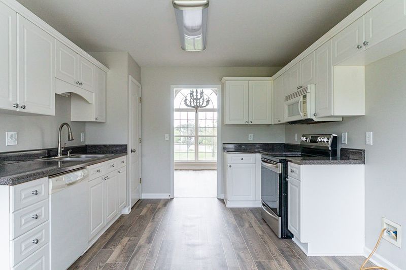 122 Mannon Ct, Murfreesboro, TN 37127
