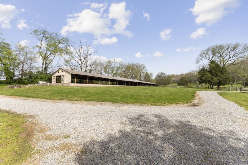 1186 Sneed Rd W, Franklin, TN 37069