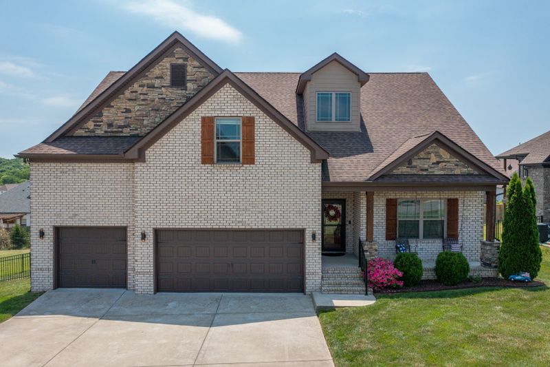 5531 Stonefield Dr, Smyrna, TN 37167
