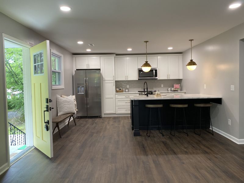 1725A Roger Ave, Nashville, TN 37207